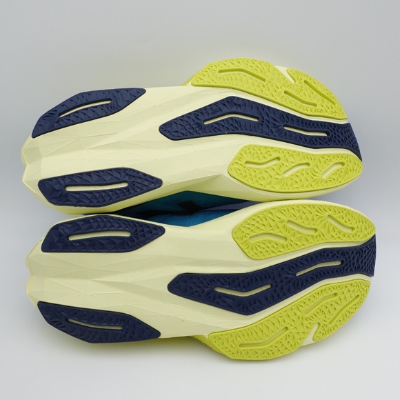 NEW New Balance Men's WIDE 2E FuelCell Rebel v4 Running Shoes MFCXLQ4 Spice Blue - Picture 5 of 13